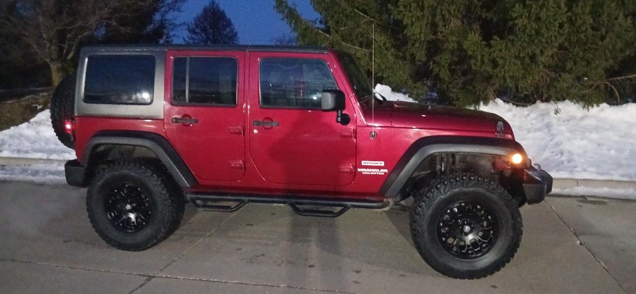 Jeep Wrangler Unlimited Sport 4WD 2012