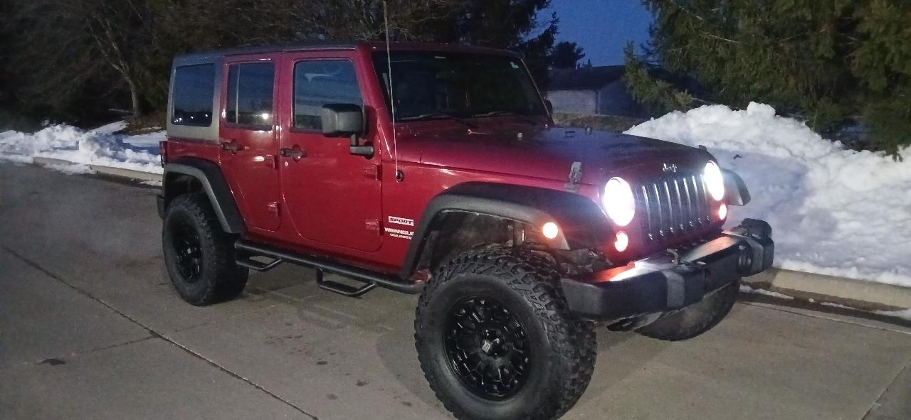 Jeep Wrangler Unlimited Sport 4WD 2012