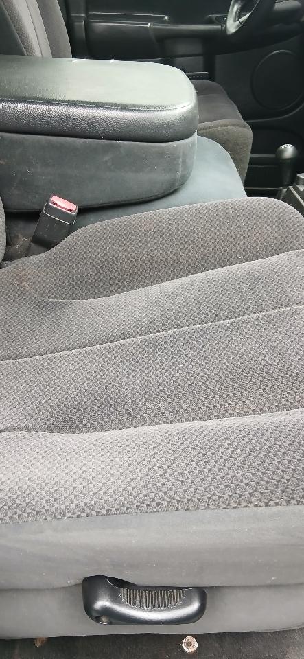 Dodge Ram 1500 ST Quad Cab 4WD 2004