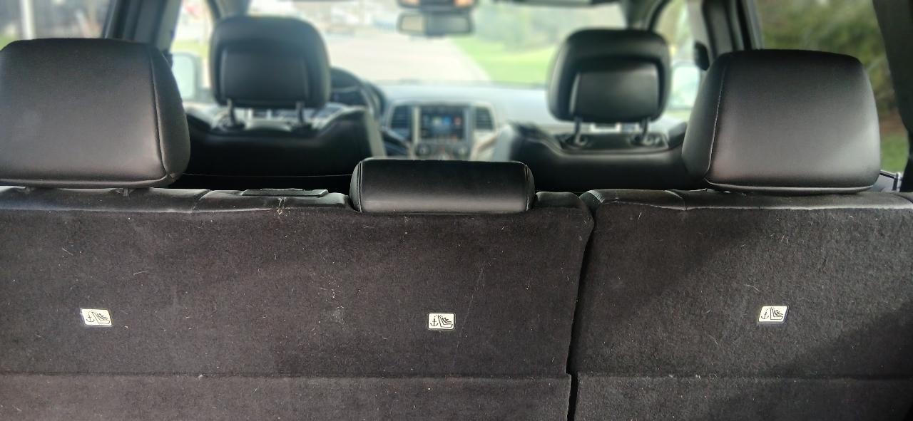 Jeep Grand Cherokee 4dr Overland 4WD 2014