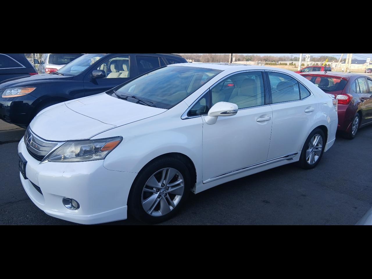 Lexus HS 250h Sedan 2010