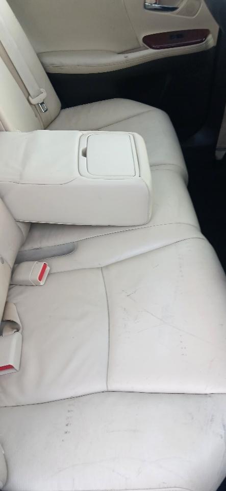 Lexus HS 250h Sedan 2010