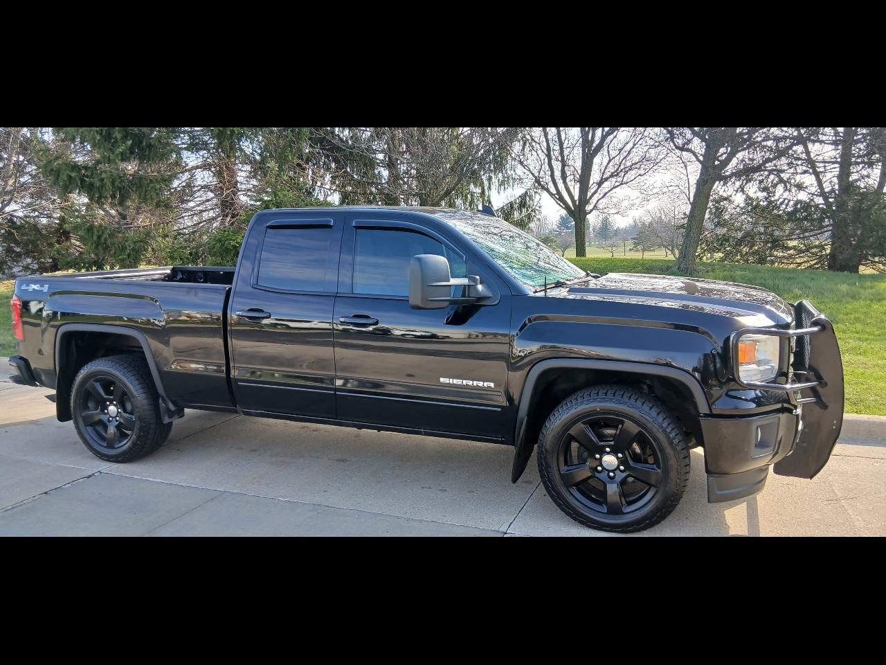 GMC Sierra 1500 Crew Cab Crew Cab 143.5" WB 4WD SLE 2015