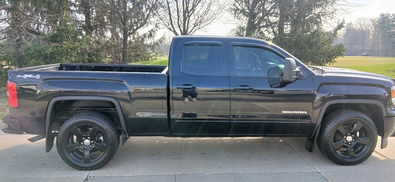 GMC Sierra 1500 Crew Cab Crew Cab 143.5" WB 4WD SLE 2015