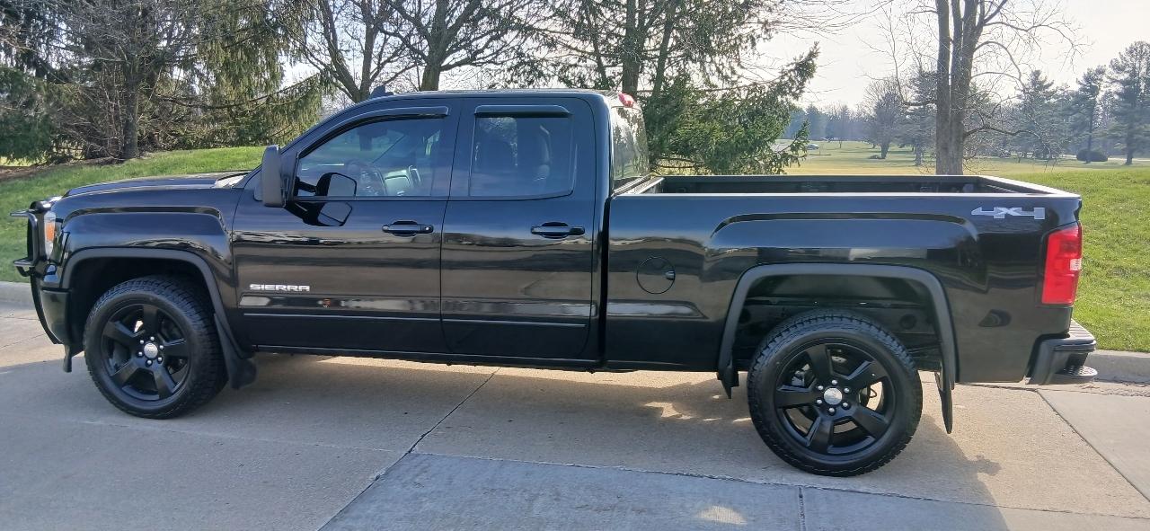 GMC Sierra 1500 Crew Cab Crew Cab 143.5" WB 4WD SLE 2015