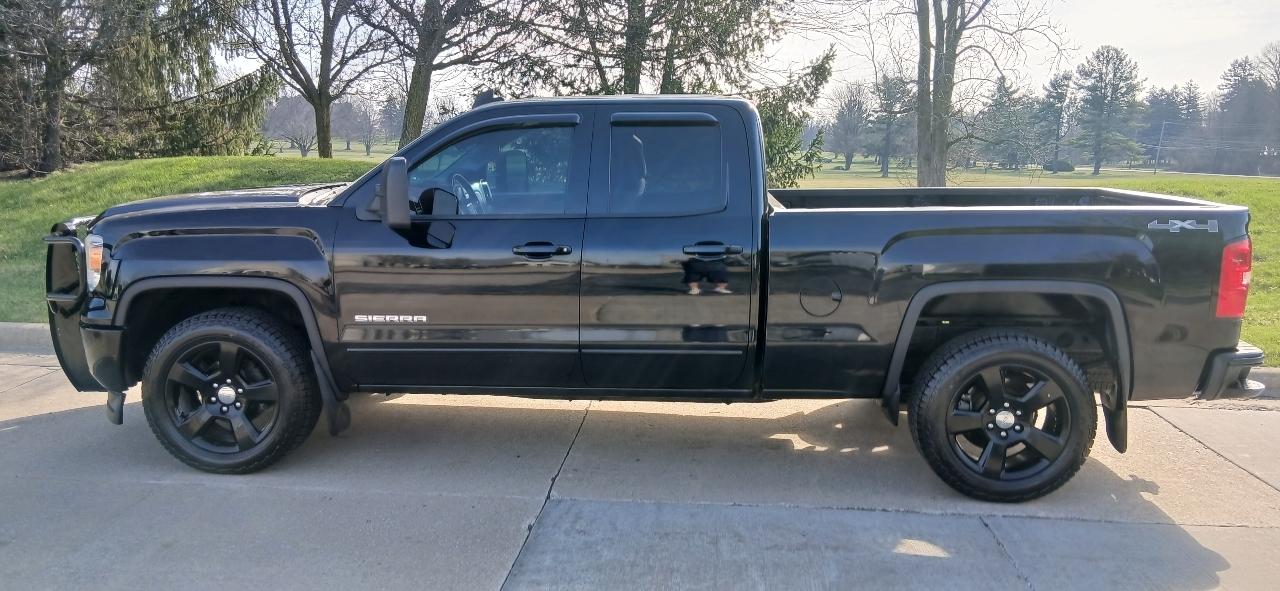 GMC Sierra 1500 Crew Cab Crew Cab 143.5" WB 4WD SLE 2015