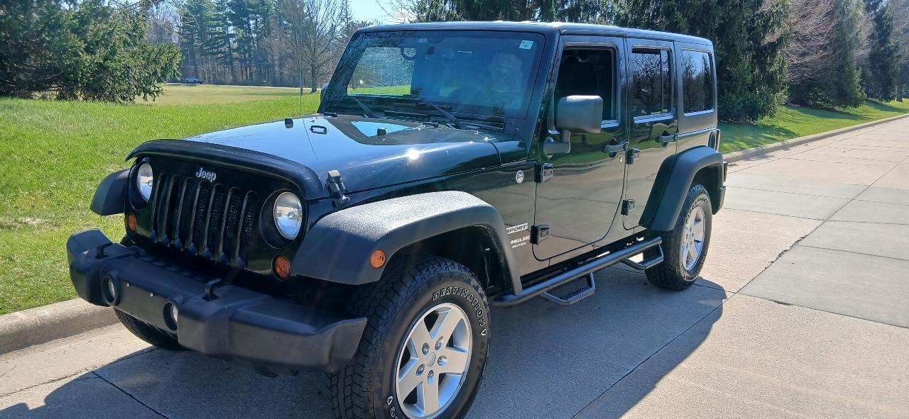 Jeep Wrangler Unlimited Sport 4WD 2013