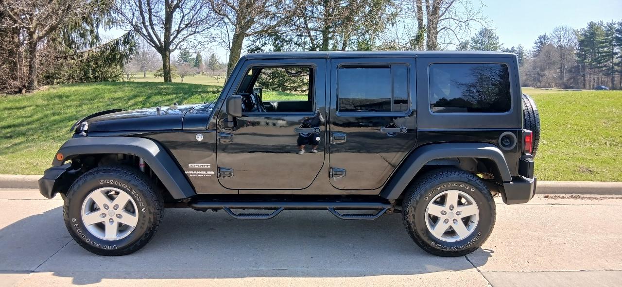 Jeep Wrangler Unlimited Sport 4WD 2013