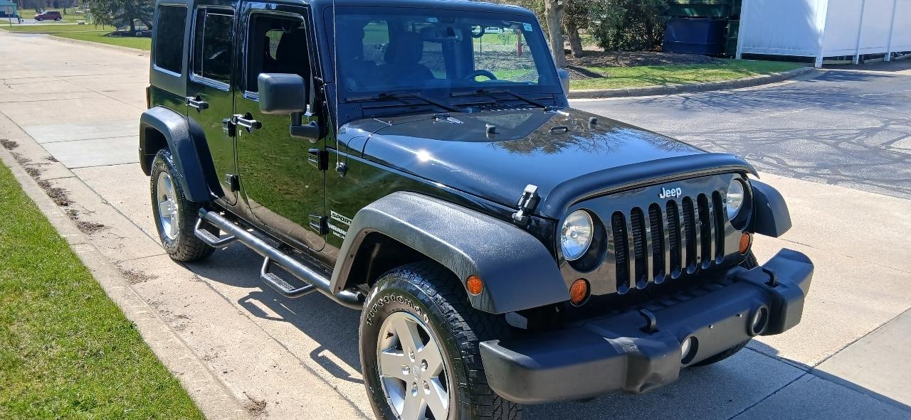 Jeep Wrangler Unlimited Sport 4WD 2013