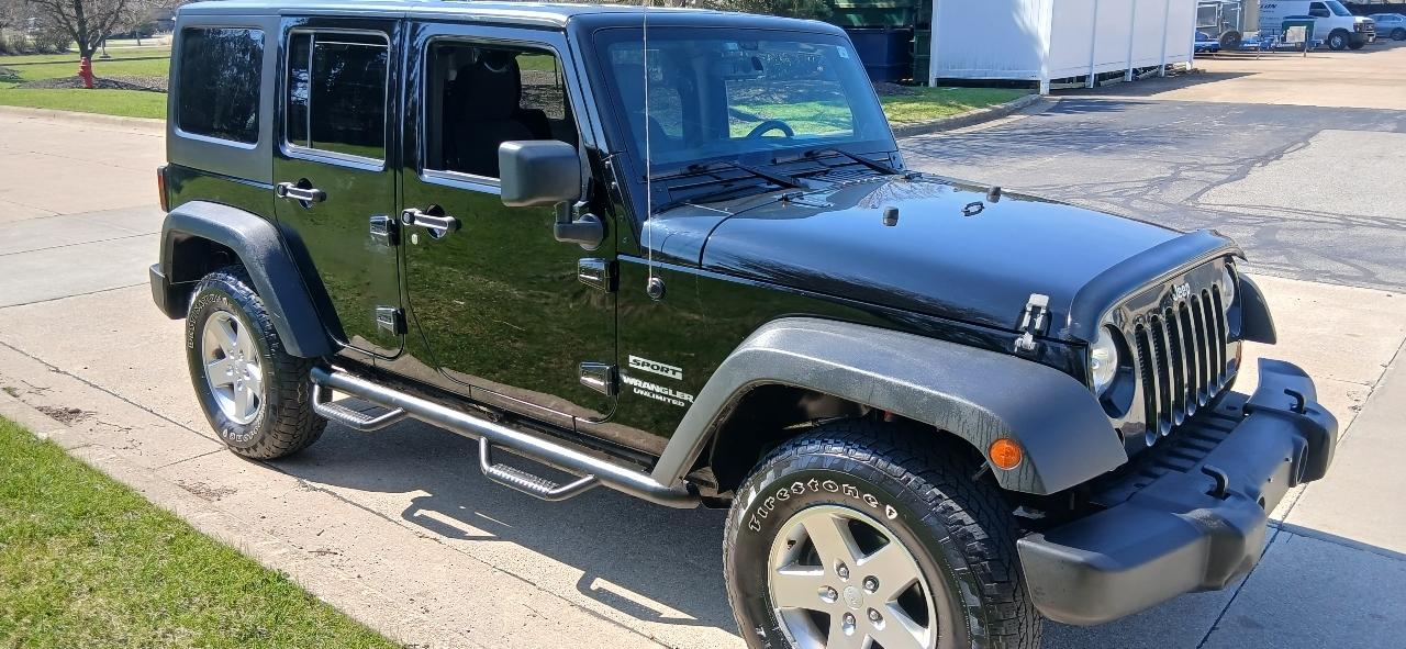 Jeep Wrangler Unlimited Sport 4WD 2013