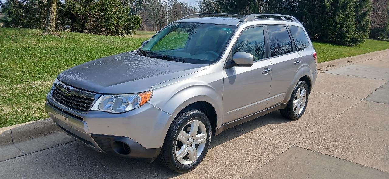 Subaru Forester 2.5X Premium 2010