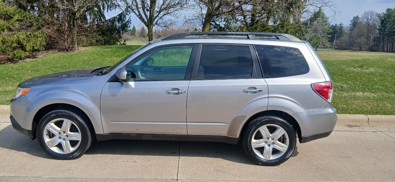 Subaru Forester 2.5X Premium 2010