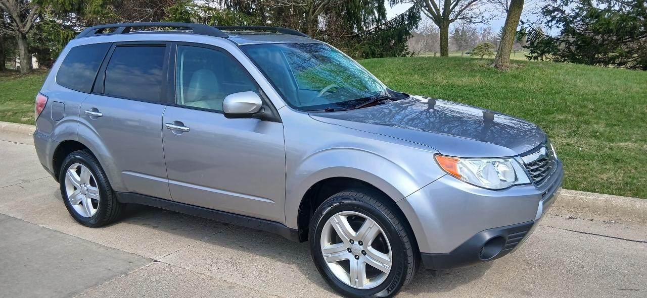 Subaru Forester 2.5X Premium 2010