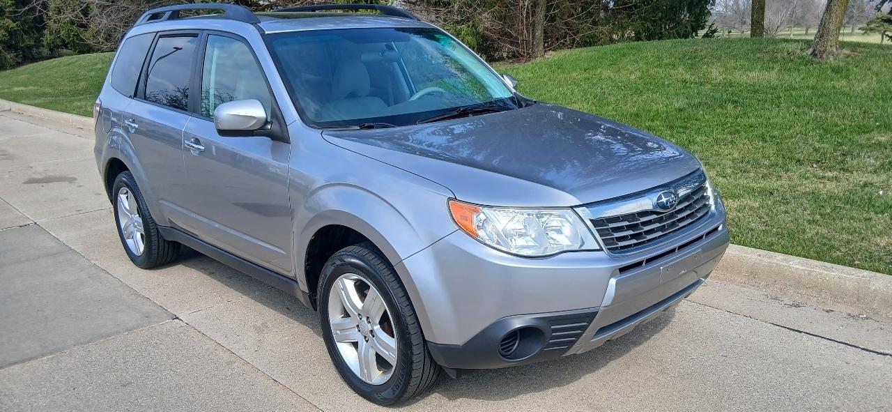 Subaru Forester 2.5X Premium 2010