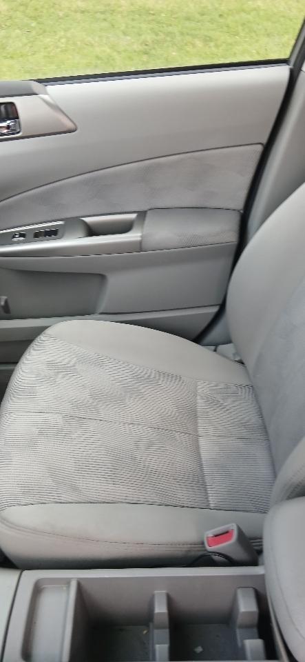 Subaru Forester 2.5X Premium 2010