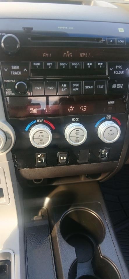 Toyota Tundra Limited Double Cab 6AT 4WD 2007