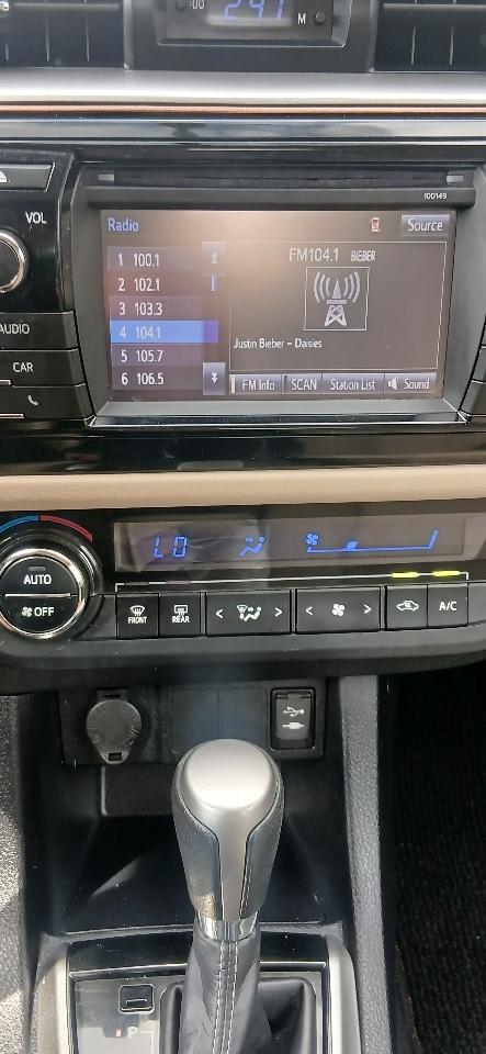 Toyota Corolla S Premium CVT 2014