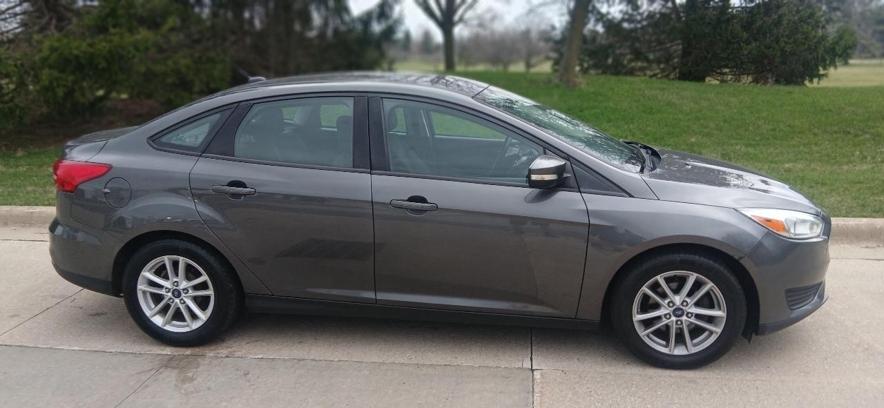 Ford Focus SE Sedan 2018