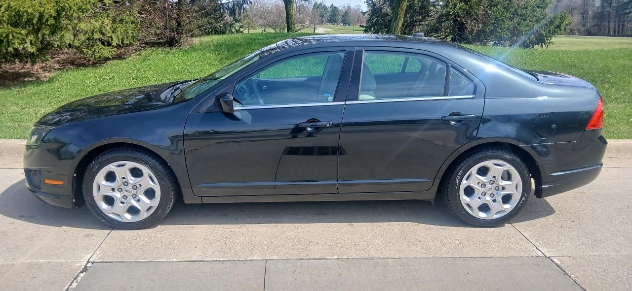Ford Fusion SE 2010