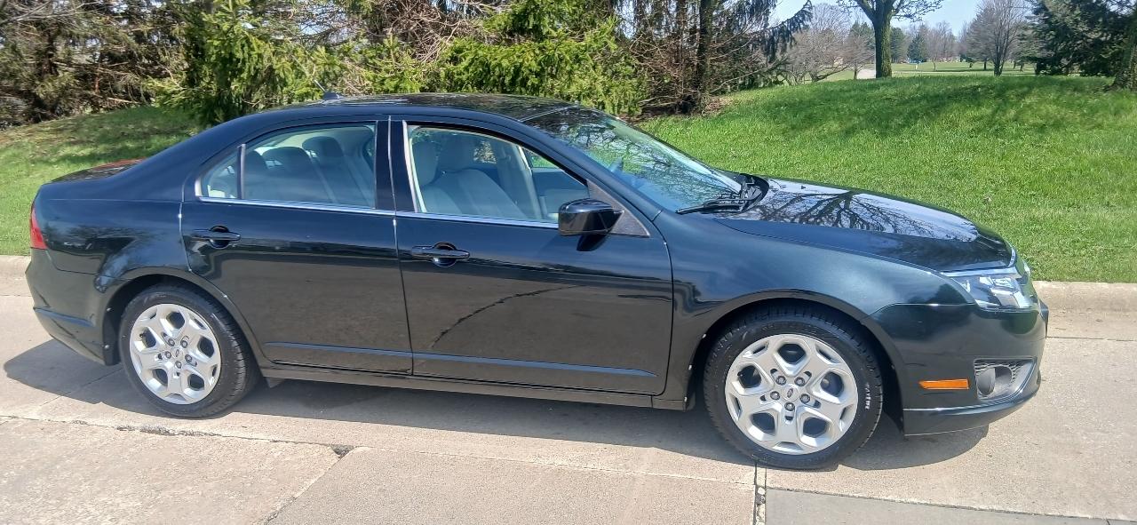 Ford Fusion SE 2010
