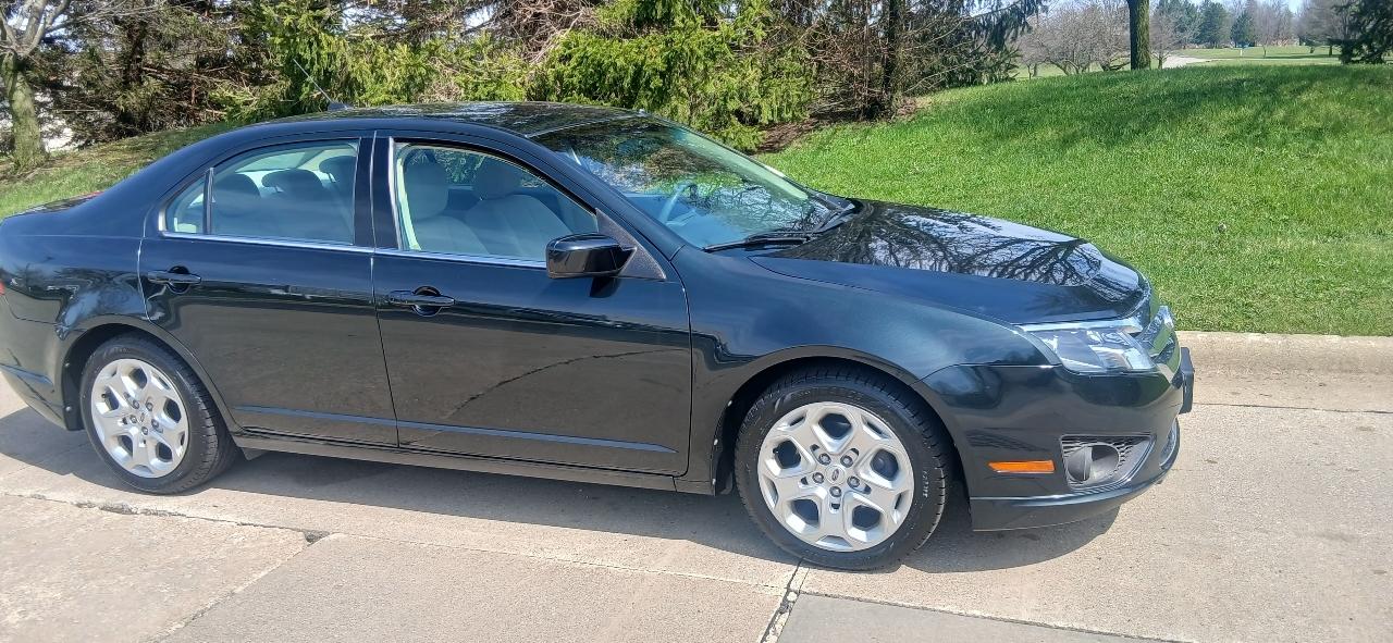 Ford Fusion SE 2010