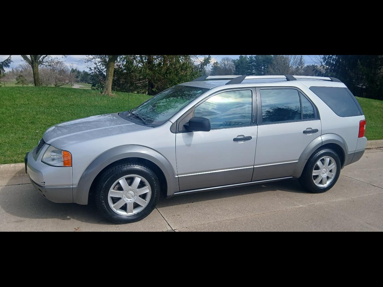 2005 Ford Freestyle SE