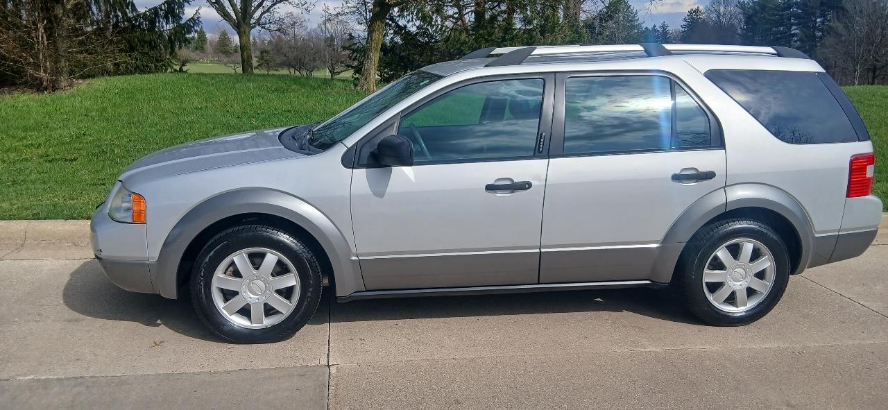 Ford Freestyle SE 2005