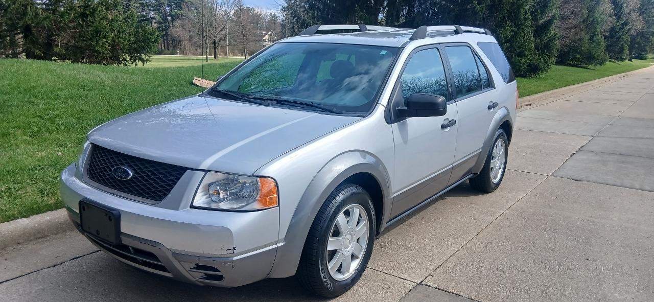 Ford Freestyle SE 2005