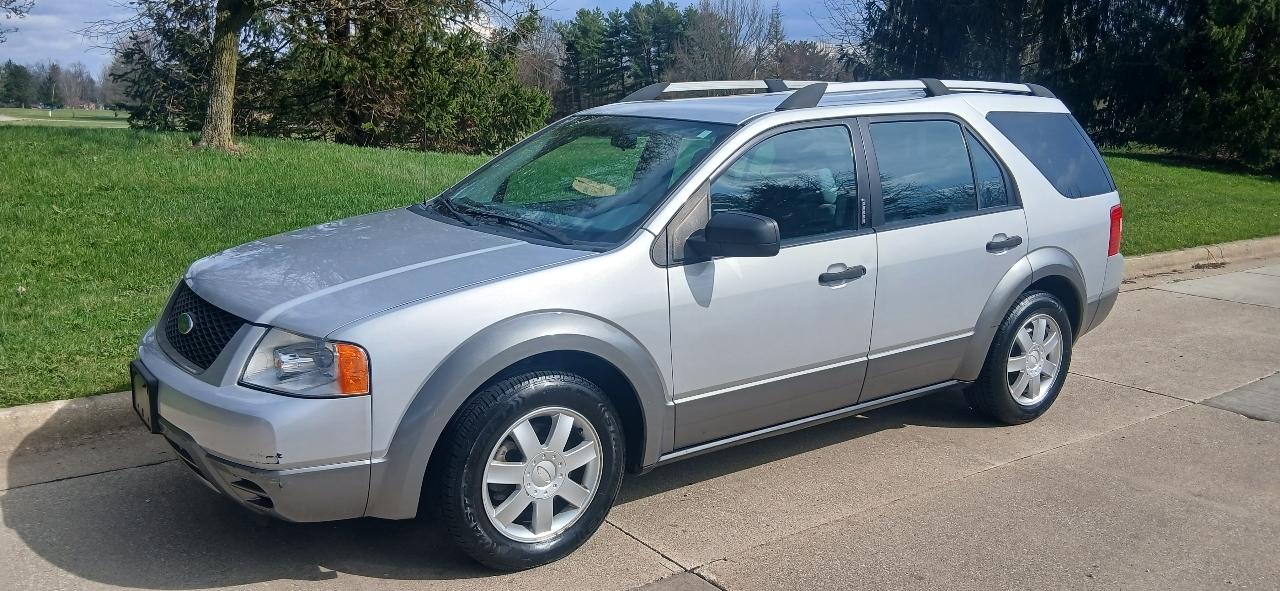 Ford Freestyle SE 2005