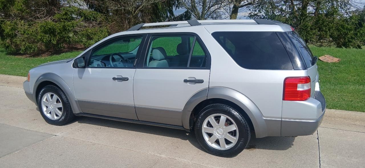 Ford Freestyle SE 2005