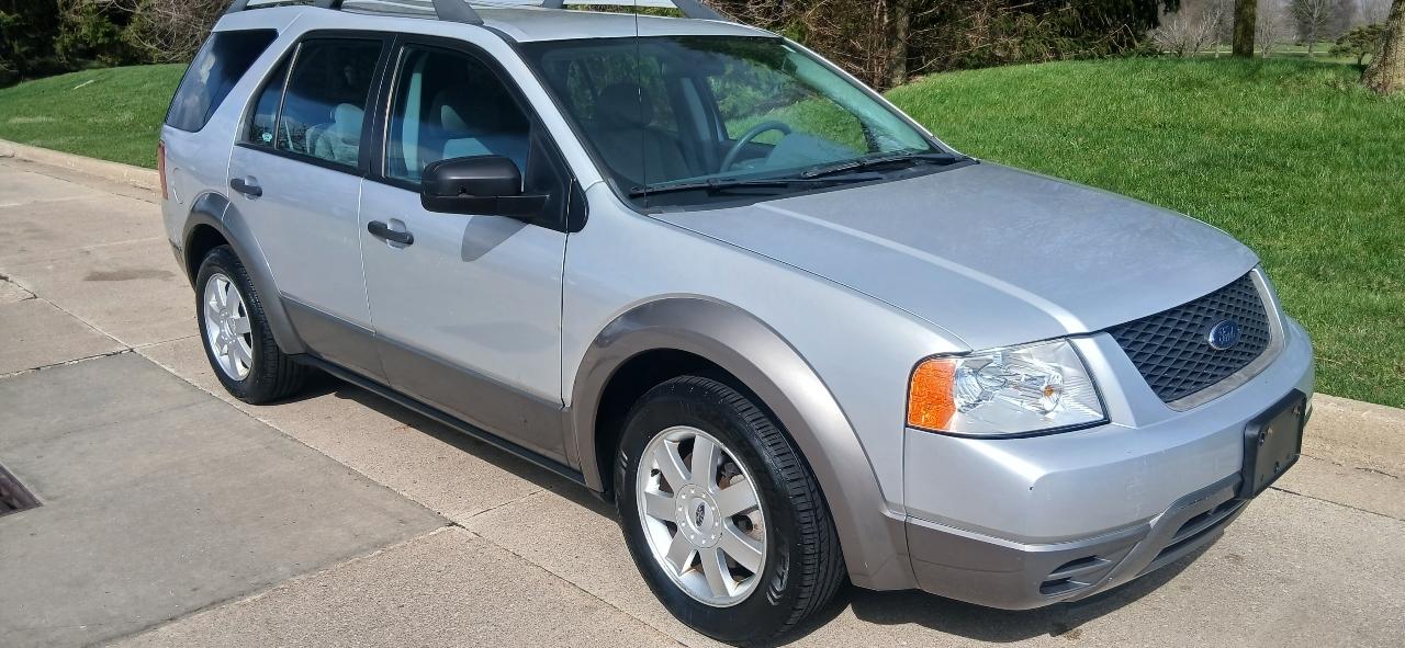Ford Freestyle SE 2005