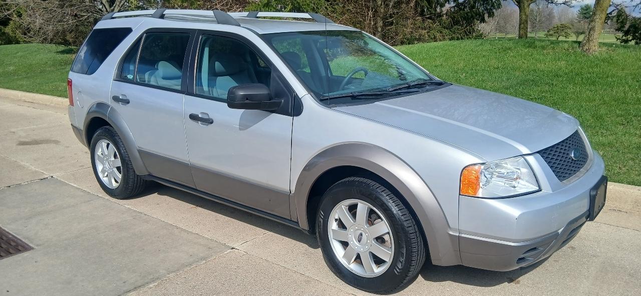 Ford Freestyle SE 2005