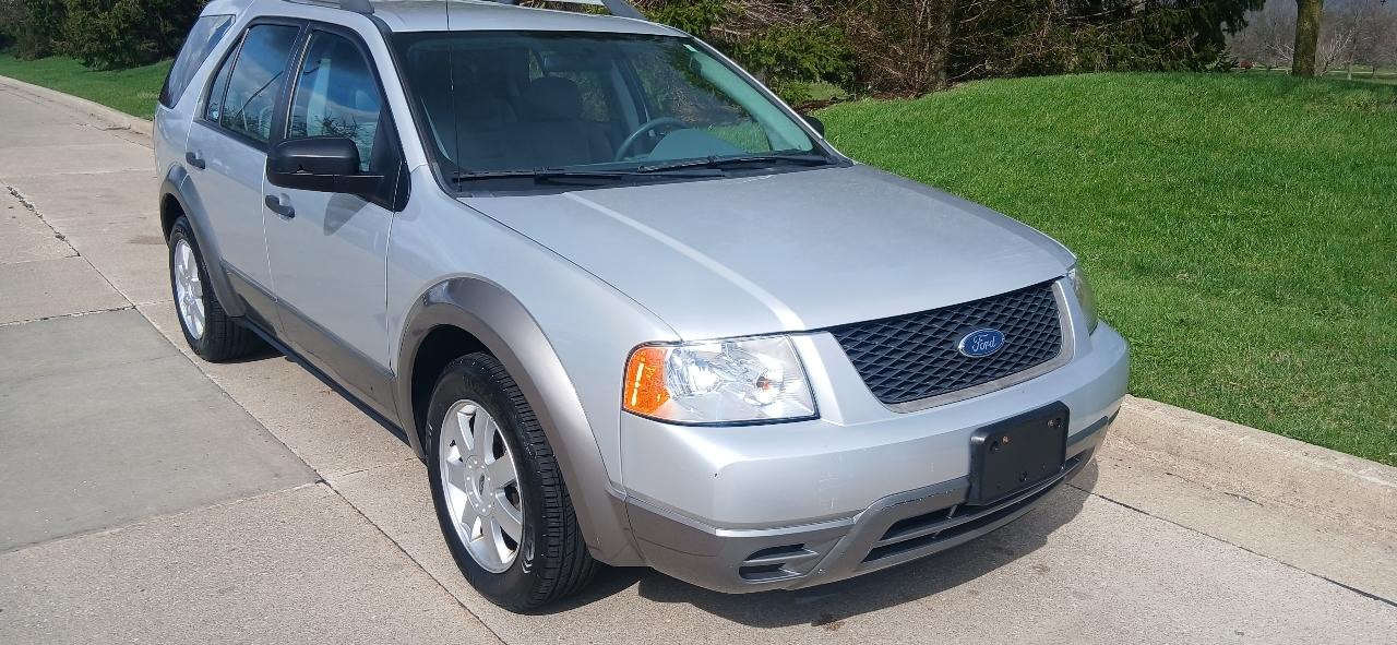 Ford Freestyle SE 2005