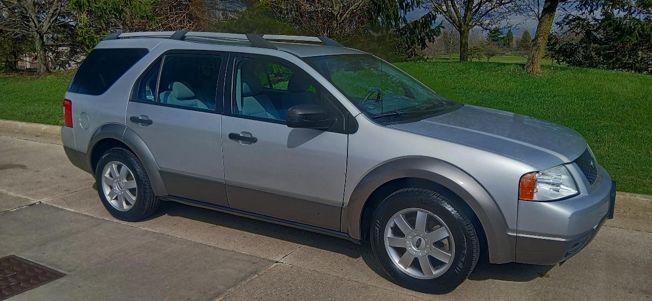 Ford Freestyle SE 2005