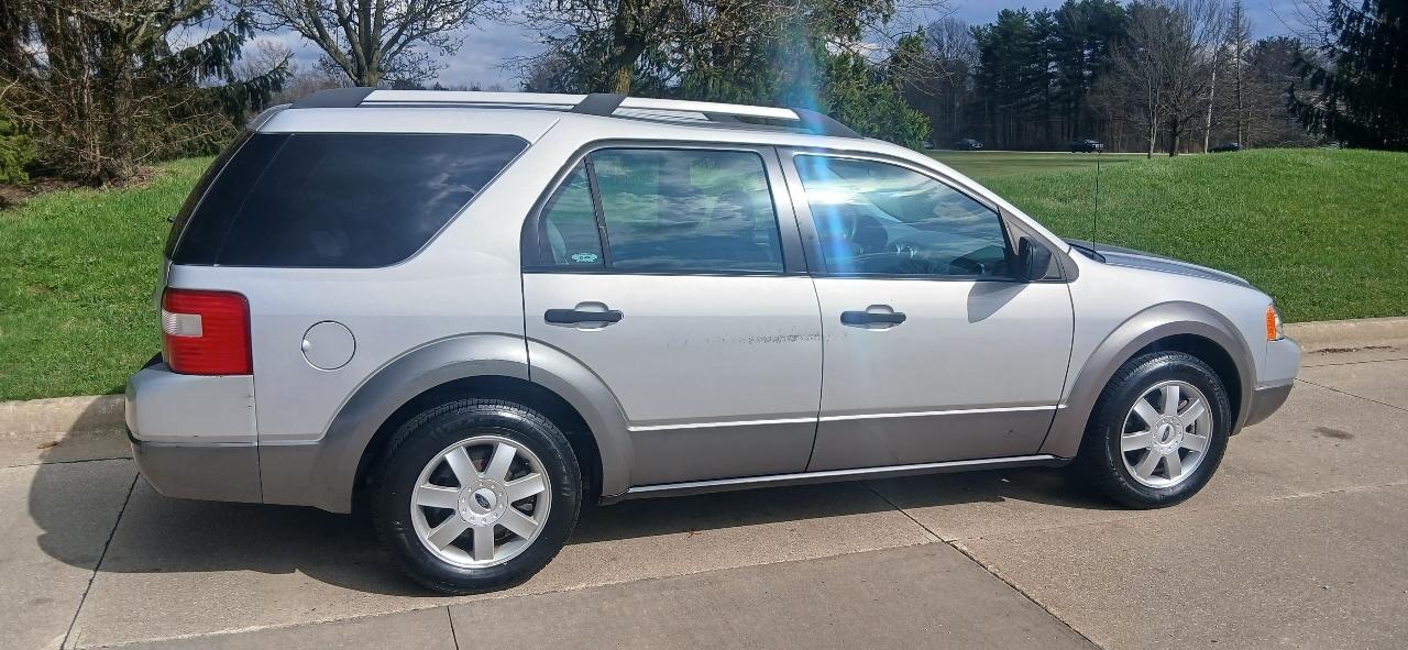 Ford Freestyle SE 2005