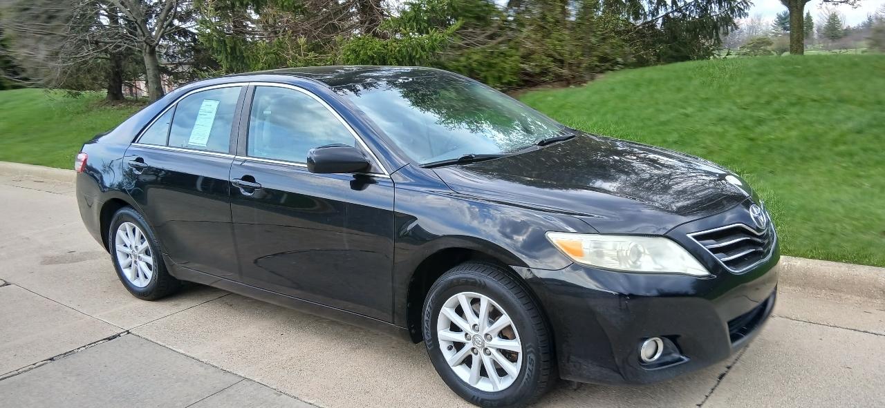 Toyota Camry XLE 4D Sedan 2011
