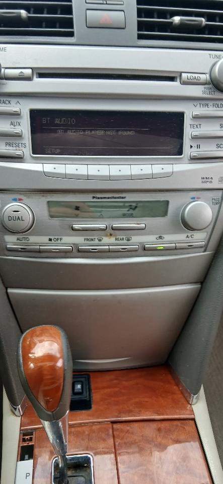 Toyota Camry XLE 4D Sedan 2011