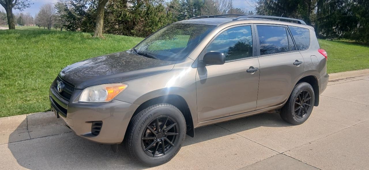 Toyota RAV4 Base I4 4WD 2011