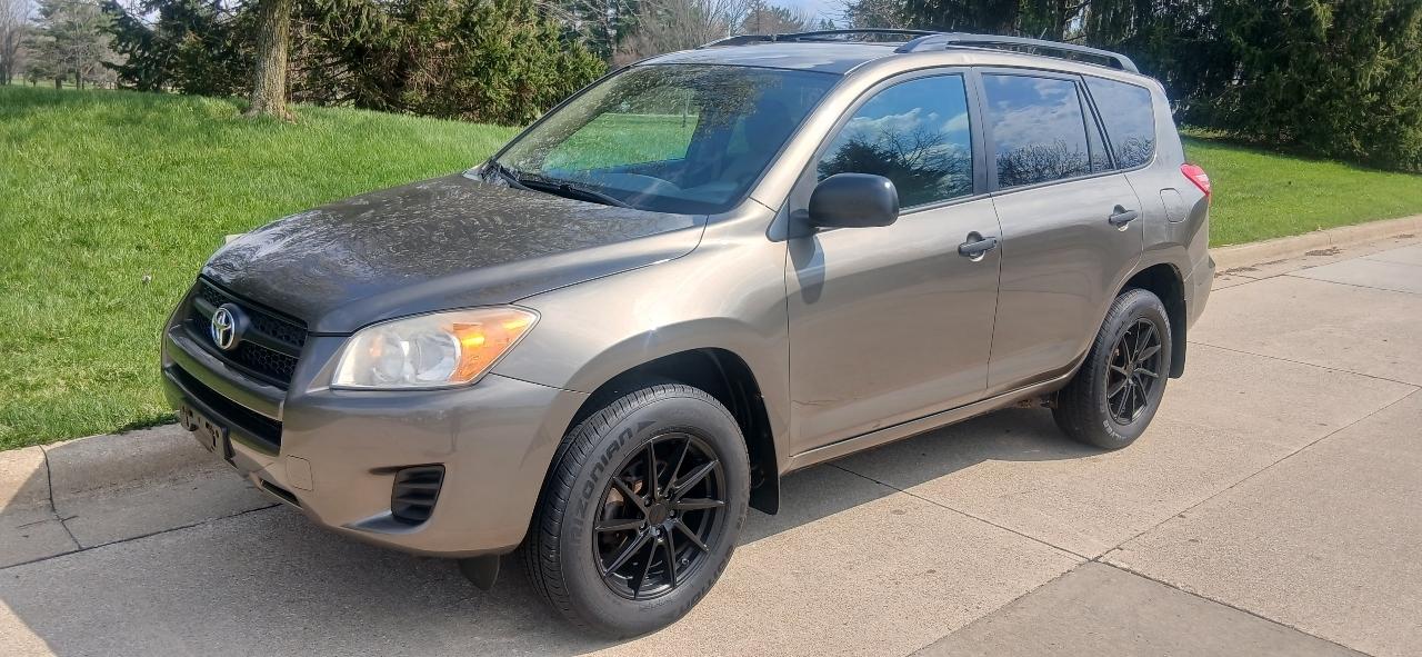 Toyota RAV4 Base I4 4WD 2011