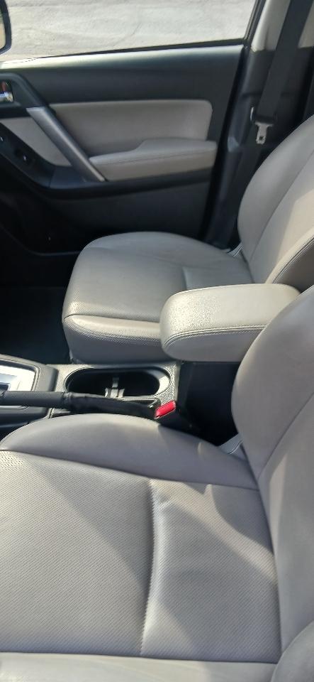 Subaru Forester 2.5i Limited 2015