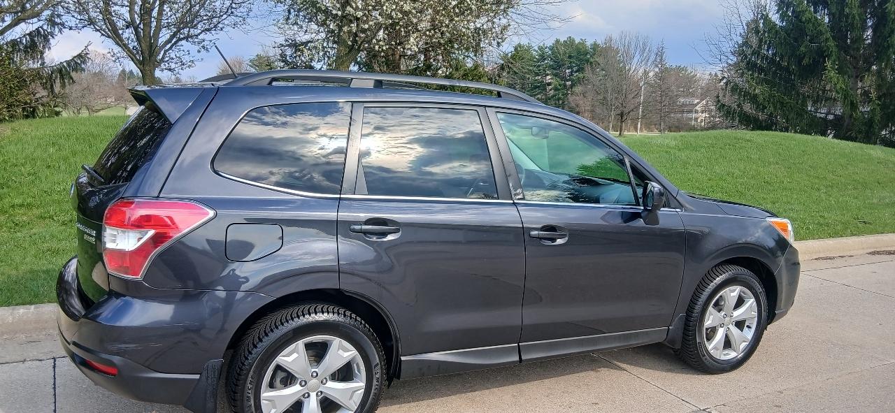 Subaru Forester 2.5i Limited 2015