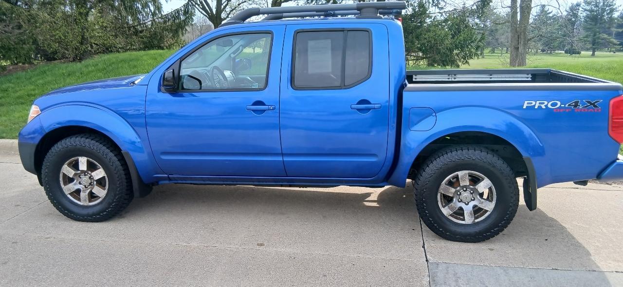 Nissan Frontier PRO-4X King Cab 6MT 4WD 2012