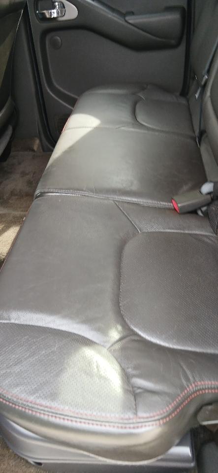 Nissan Frontier PRO-4X King Cab 6MT 4WD 2012