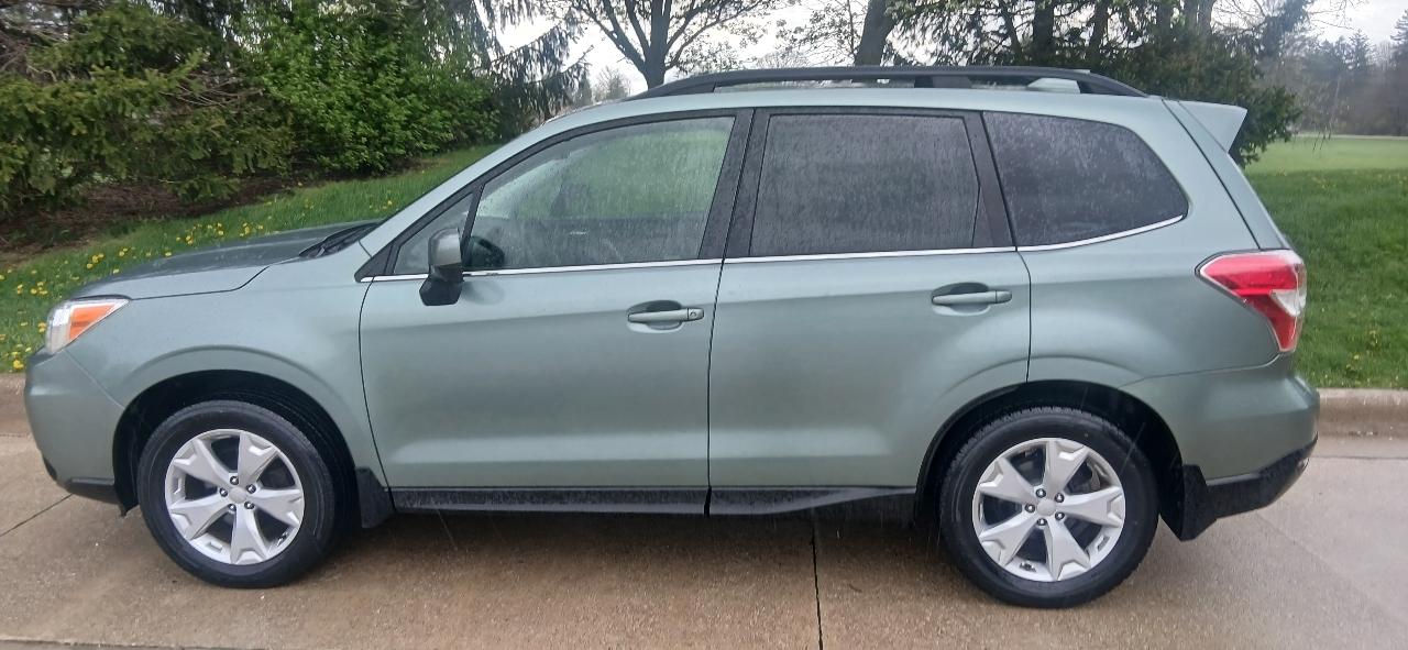 Subaru Forester 2.5i Touring 2016