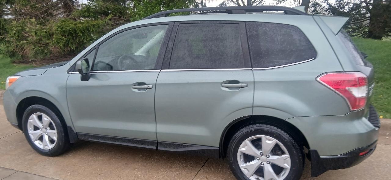 Subaru Forester 2.5i Touring 2016