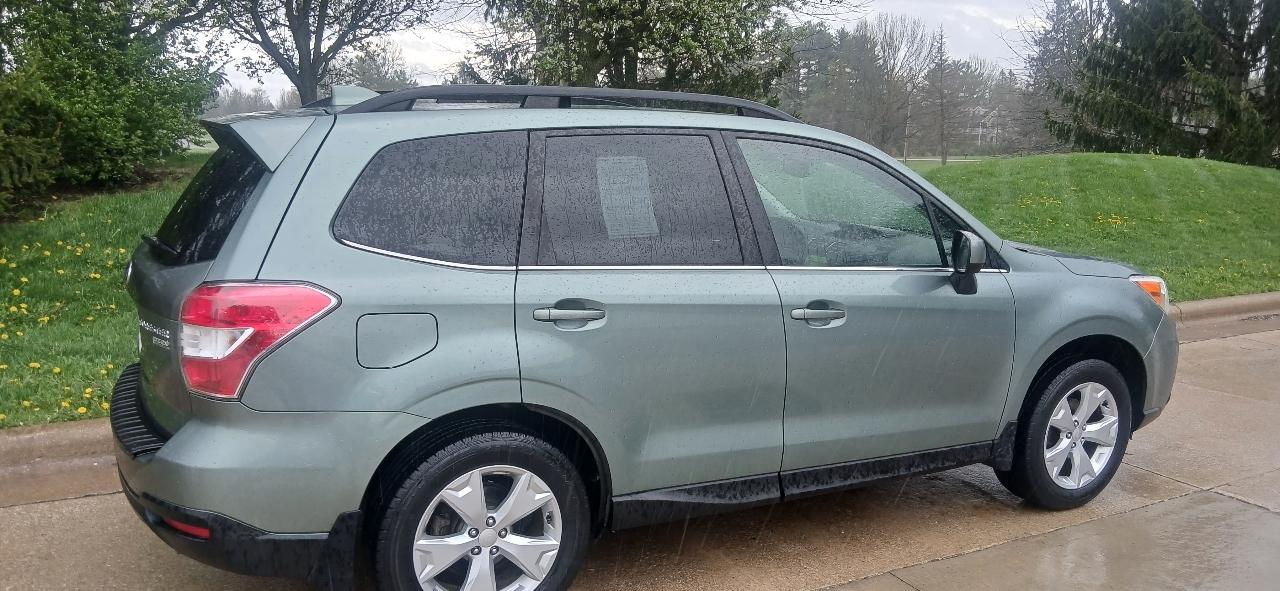 Subaru Forester 2.5i Touring 2016