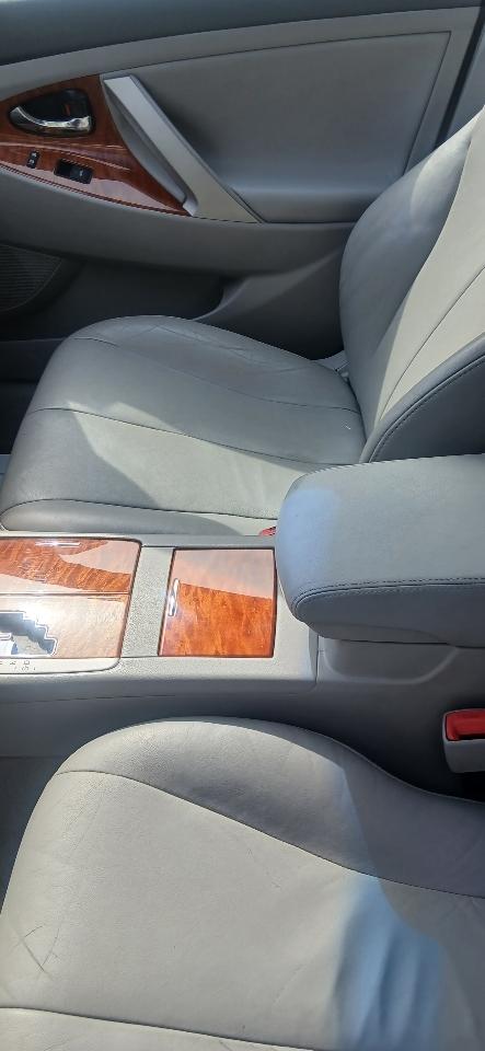 Toyota Camry Base 6-Spd AT 2011