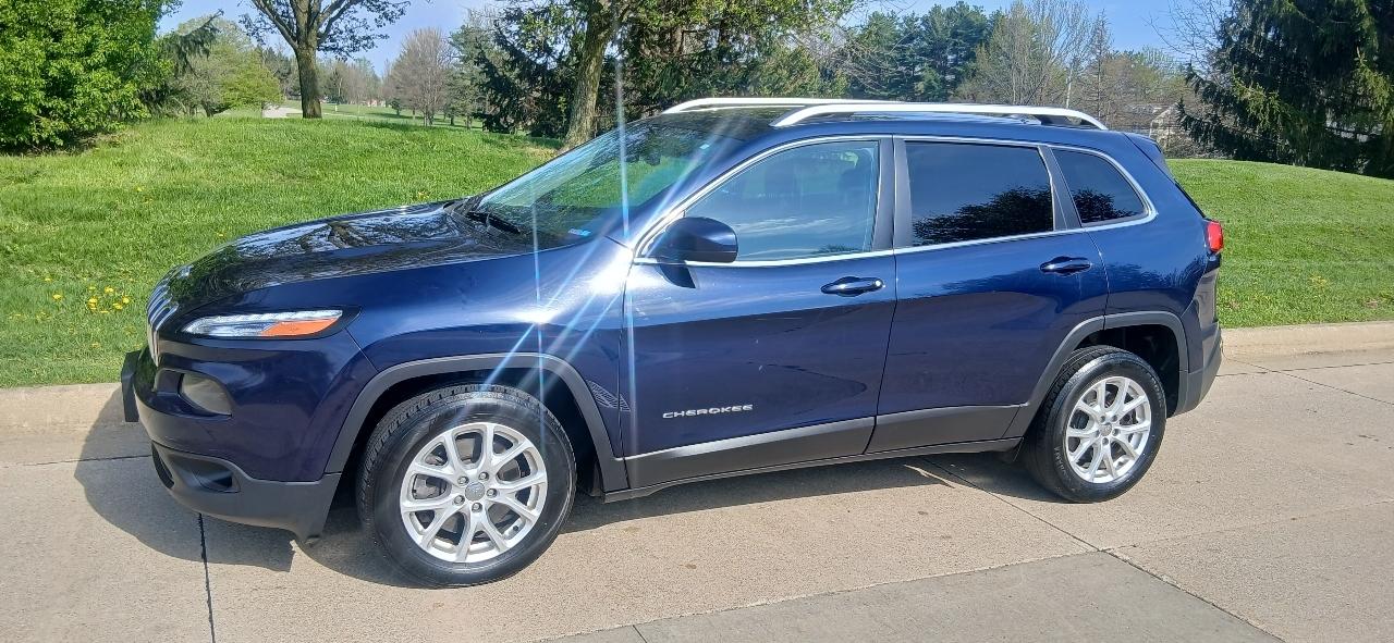 Jeep Cherokee Latitude FWD 2015