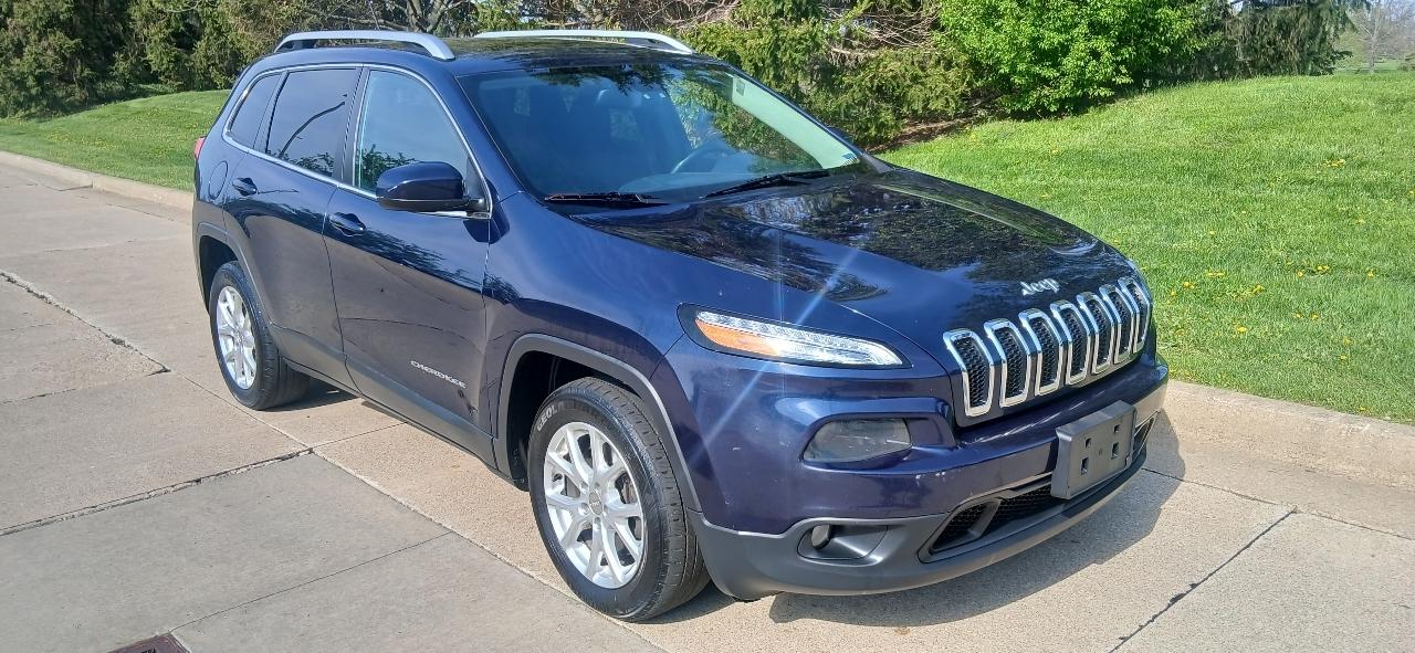 Jeep Cherokee Latitude FWD 2015