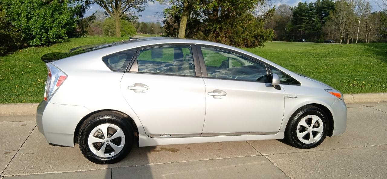 Toyota Prius Three 2014